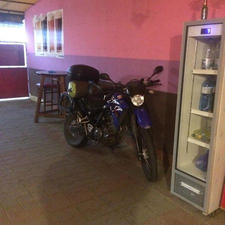 Auberge de jeunesse Casa Roz à Cluj-Napoca Extérieur photo
