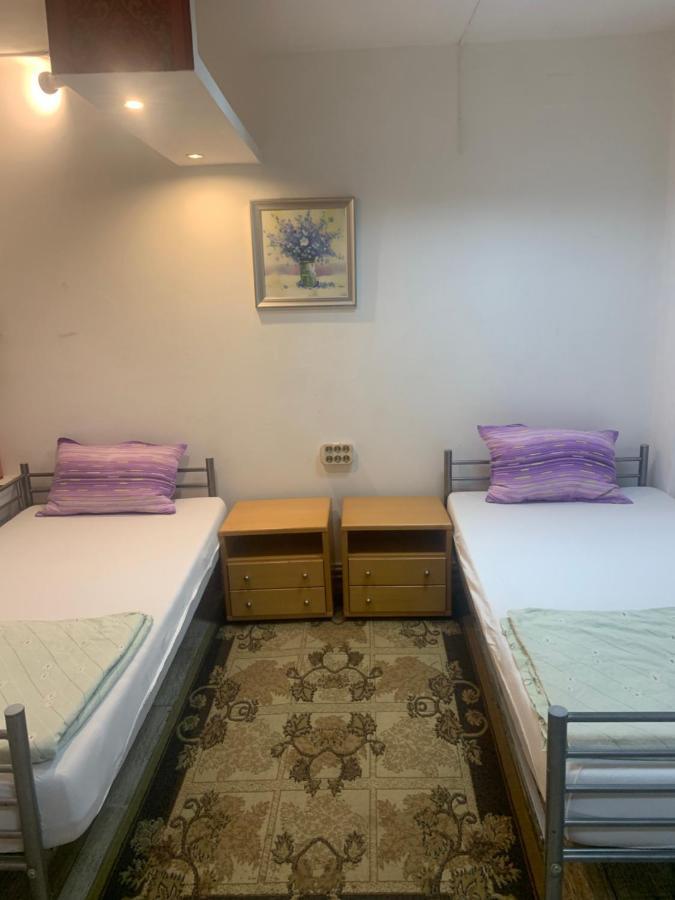 Auberge de jeunesse Casa Roz à Cluj-Napoca Extérieur photo