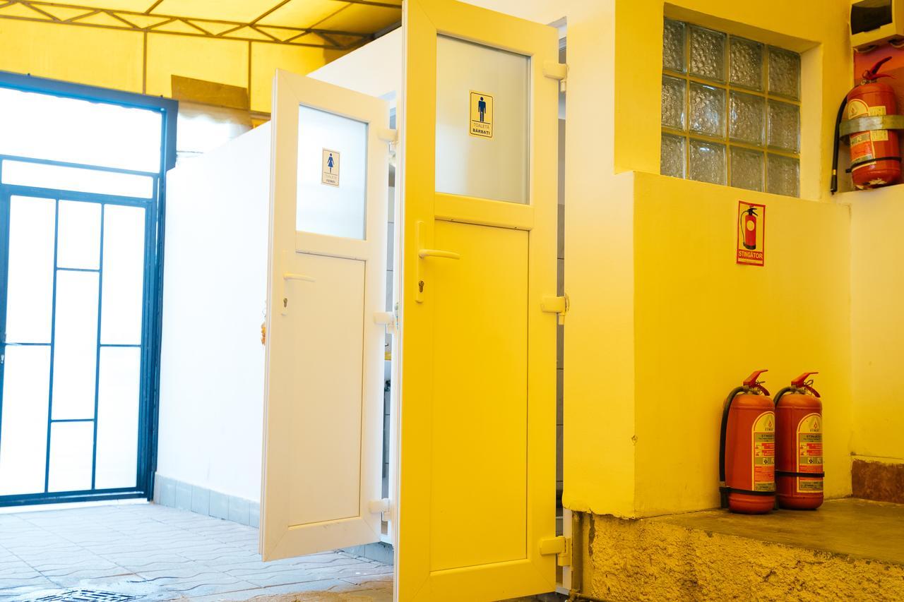 Auberge de jeunesse Casa Roz à Cluj-Napoca Extérieur photo
