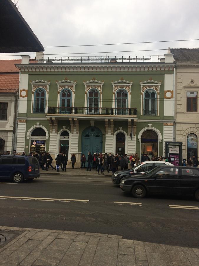 Auberge de jeunesse Casa Roz à Cluj-Napoca Extérieur photo